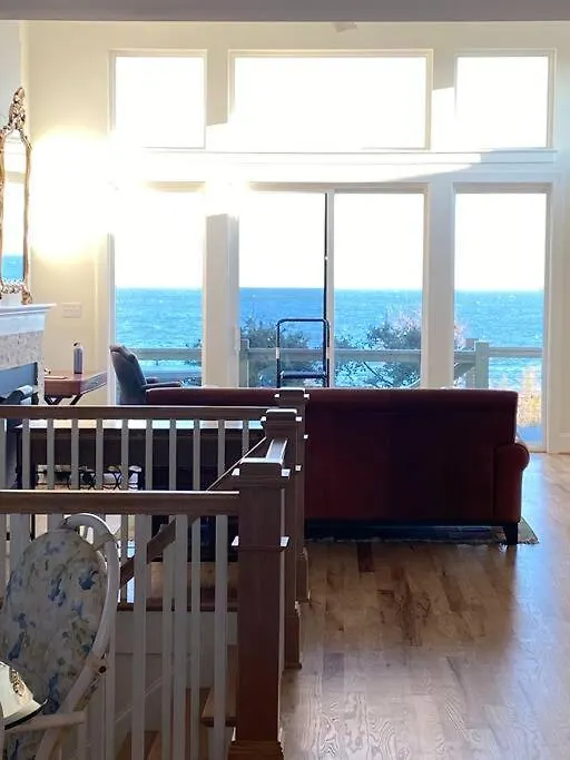 Holiday home Private Beachfront Modern Villa Norfolk United States