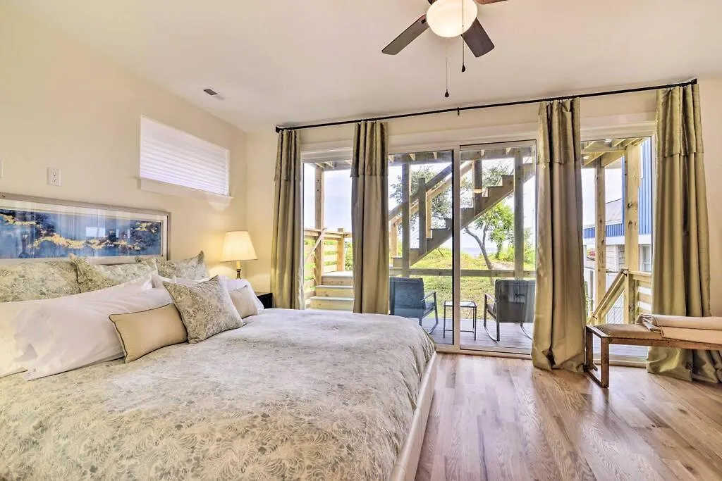Private Beachfront Modern Villa Norfolk United States